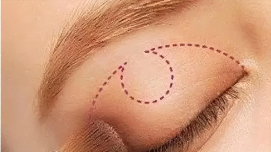 眼妆 一看就会的“定制眼妆”教程，助你轻松画出好看的眼妆