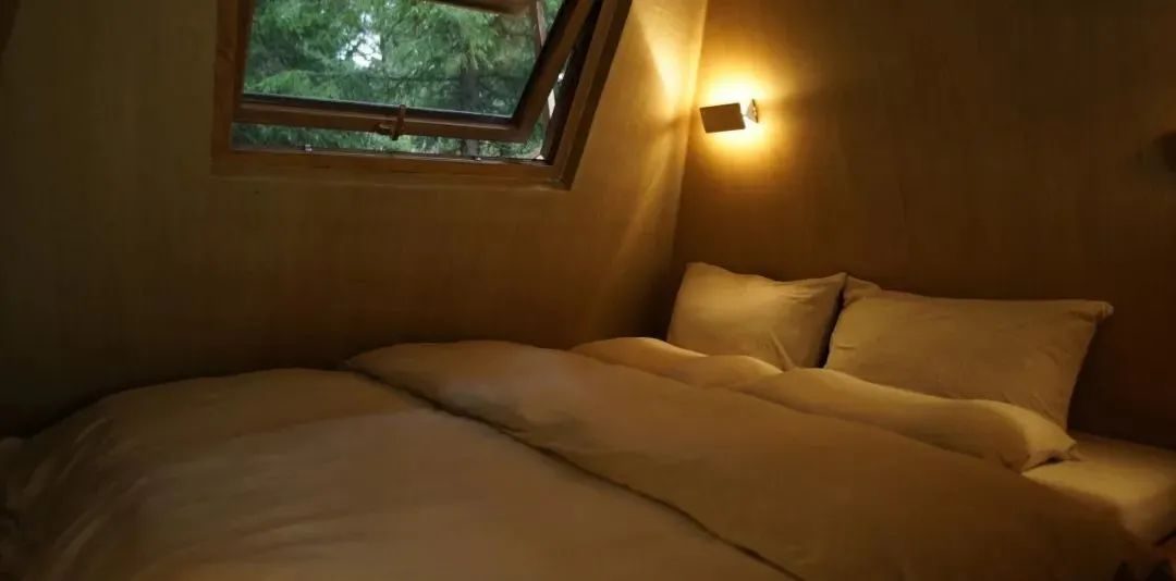 汉庭酒店|住进松潘这处特色民宿，与雪山对话，感受童话森林的魅力