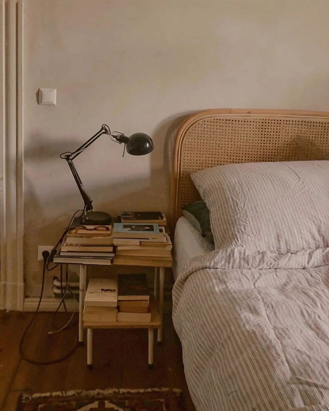 复古风满满的原木家,是温暖的感觉