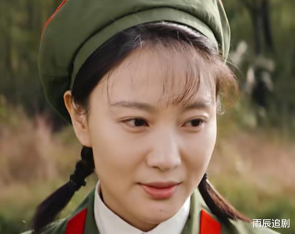 明星素颜|《王牌部队》六大女神，素颜都很美，也都经受住了演技的考验