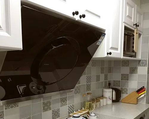 80平方新房装修花了半年，装修费用15万，家里柜子是最大的亮点！