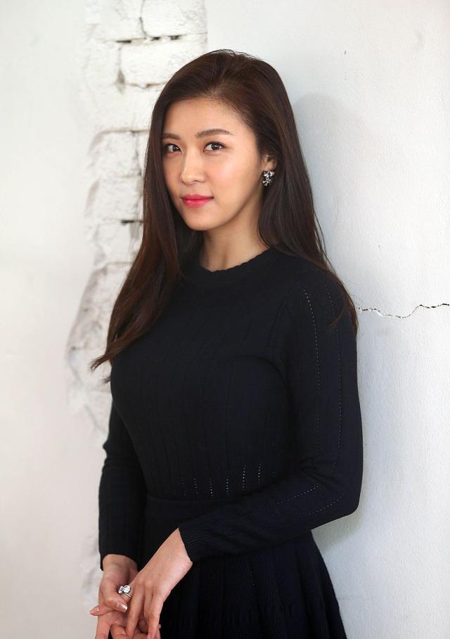 河智苑|河智苑《谢幕》剧情开头催人泪下，为救别人，却毁了自己的家庭