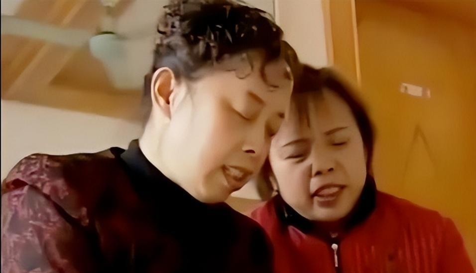 2006年，河南一对34年老闺蜜为寻亲做DNA鉴定，结果发现是双胞胎