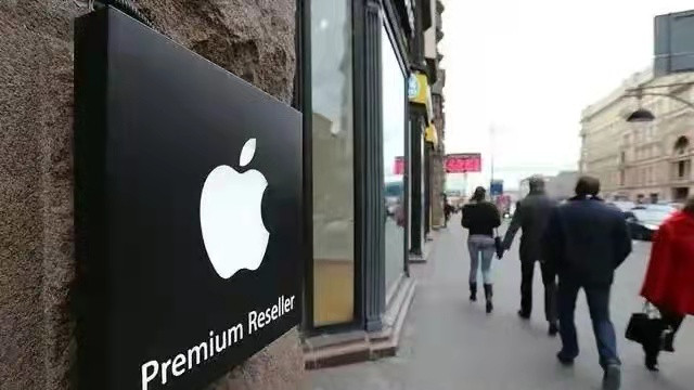 苹果公司|苹果公司这下捅了马蜂窝，伤害了别人还蜇伤了自己