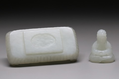 和田玉籽料|舊藏和田玉籽料“玉佛墨床”