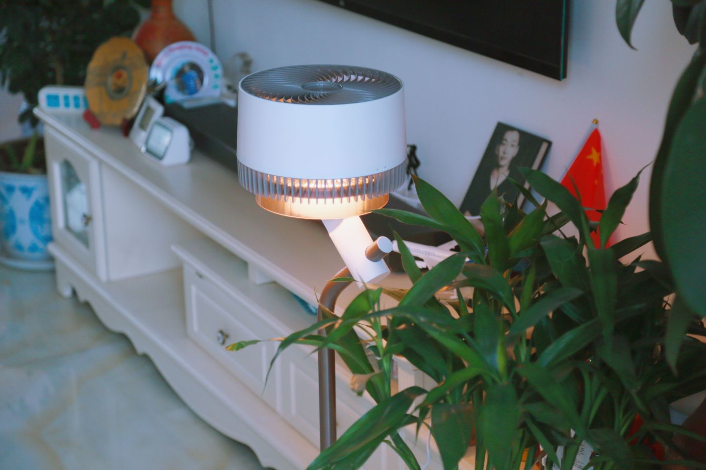大宇落地灯循环风扇,改善室内微气候