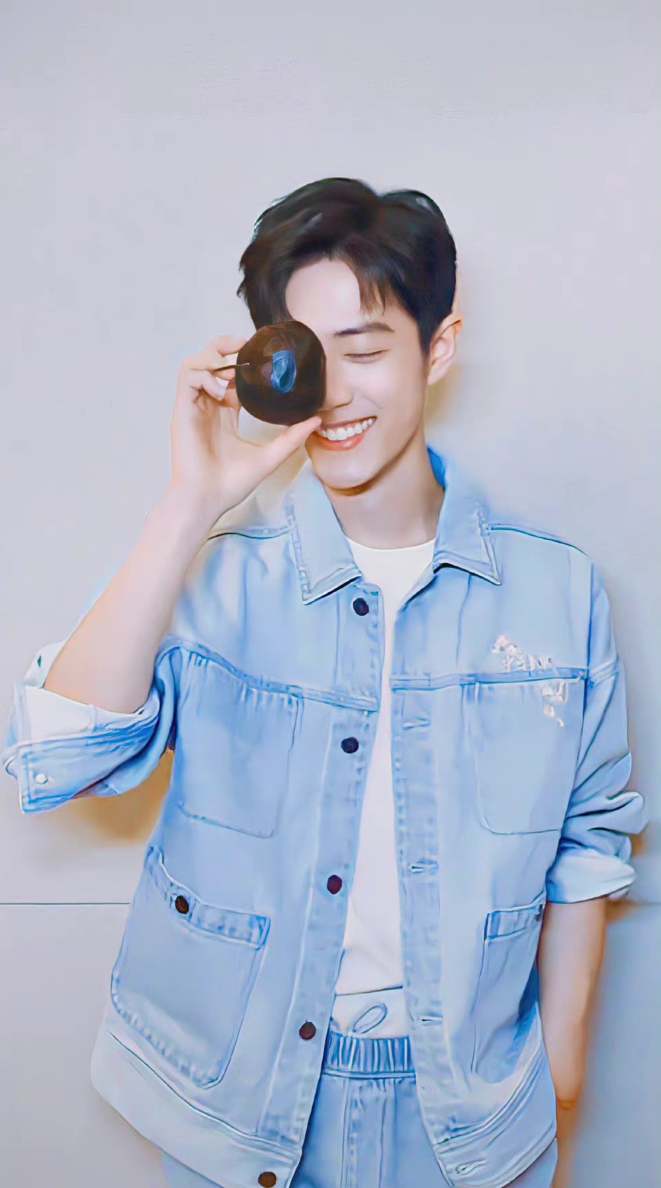 肖战|肖战与陌森再携手，直面每一面，网友：好像家教老师！