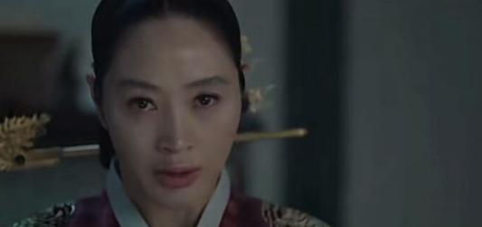 |三儿子直接喜当爹！中殿胖尚宫嫌弃表情好绝，初月和武矸好歹he了