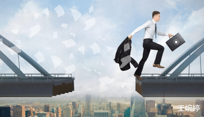 你是什么人,就该配什么颜色的眼镜