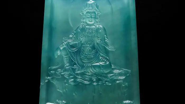 水月观音|玉赏 ▏翡翠玉雕艺术创作——《水月观音》