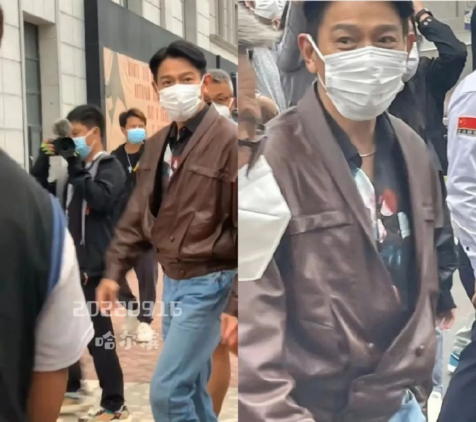 刘德华|刘德华在哈尔滨拍戏被偶遇，路人质疑他身高不到一米五