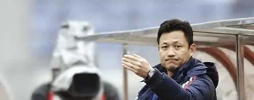 国足|10位中国足坛武汉籍球员，曾诚、蒿俊闵前三，第一名实至名归