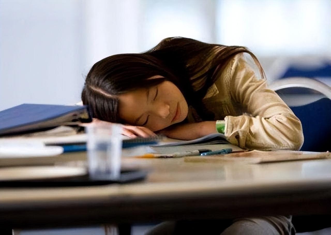 大脑|“人睡三觉，命比纸薄”，主要指的哪三觉？你或许也犯过这种错误