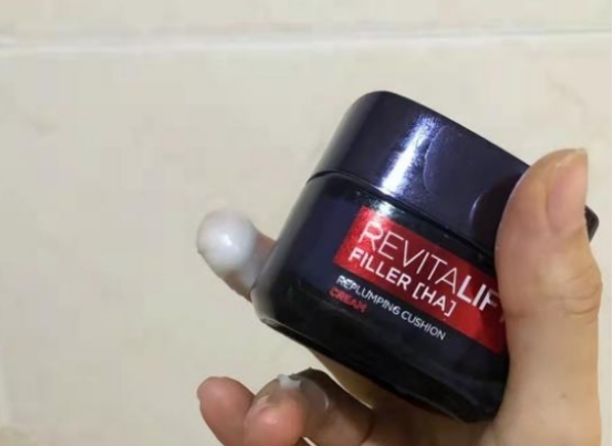 饮食 油性皮肤该怎么选面霜？这5款好用的清爽型面霜，盲选也不会出错