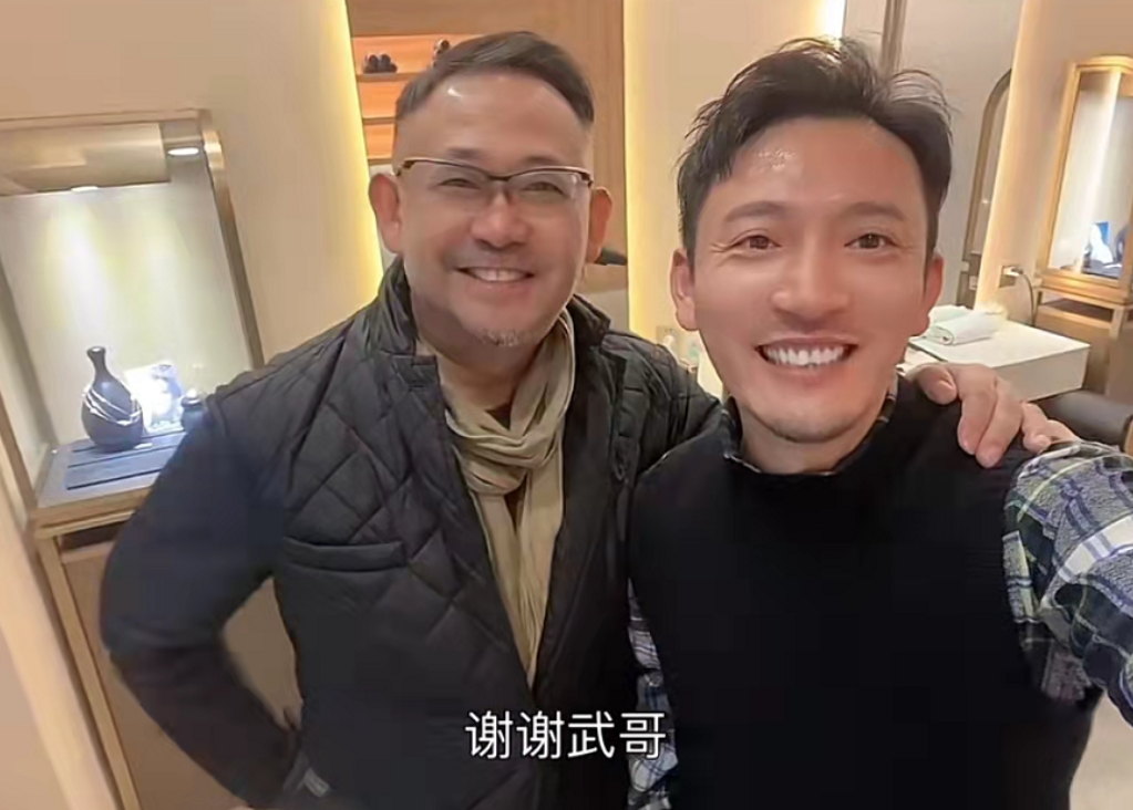 姜武|52岁姜武罕露面,外出剪头花费近两千,娶高中初恋低调幸福35年