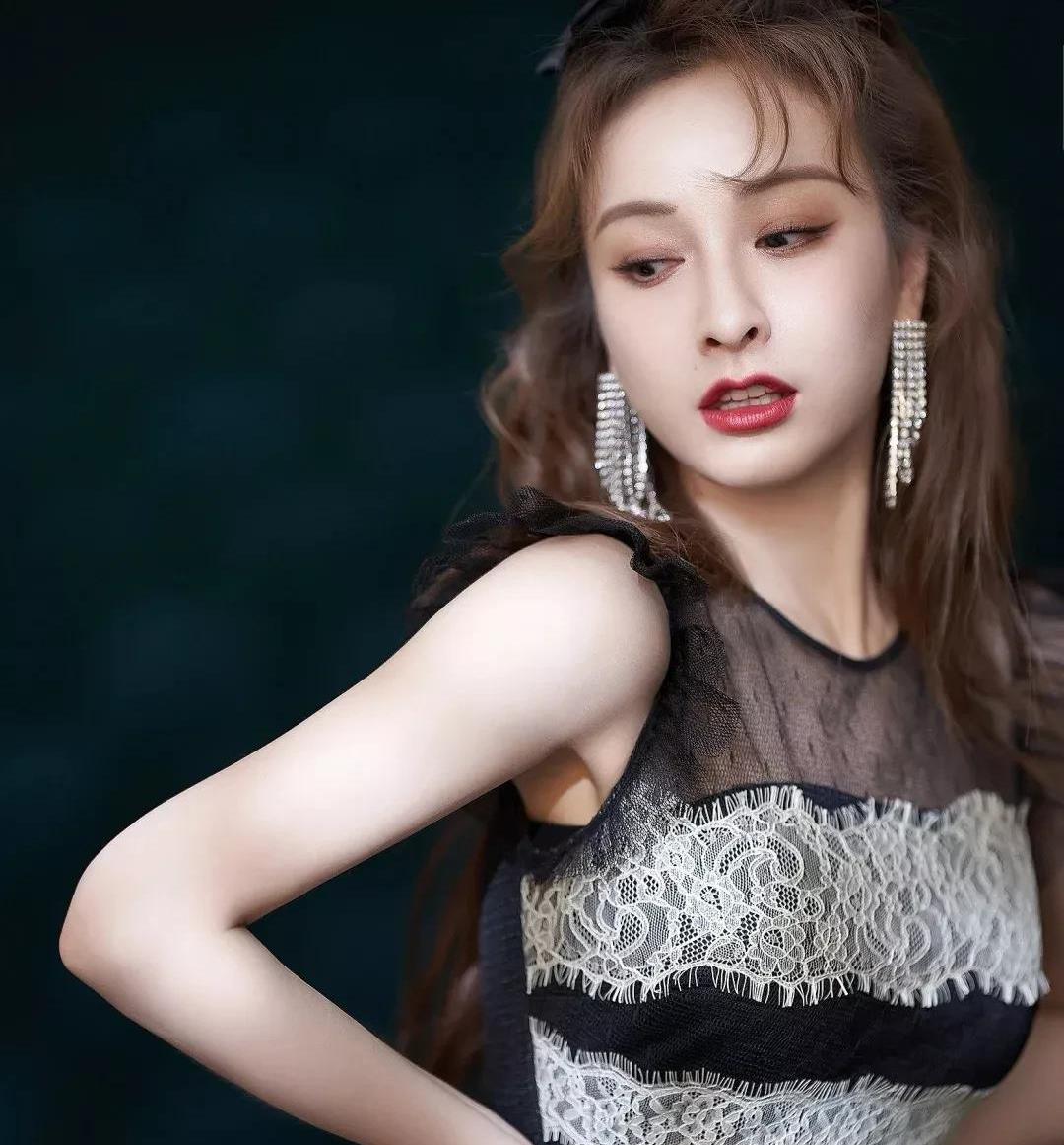 吴昕|吴昕讲述曾经暗恋的男生，至今未婚，二婚男也可考虑