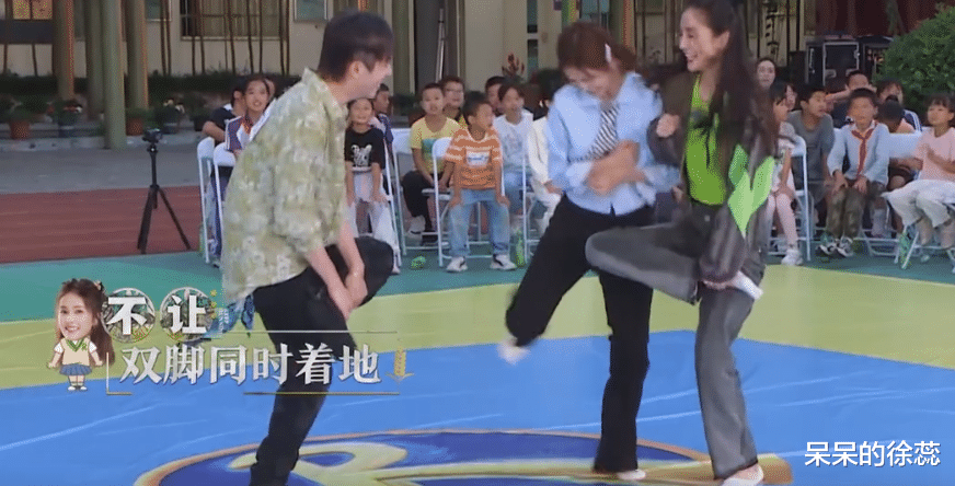 周深|周深的“不装”，白鹿的“没包袱”，让《跑男》再创封神场面