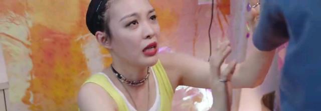 张耀|演技青涩剧情拖，张耀新剧为何还能让我连刷10集，仍然觉得不过瘾