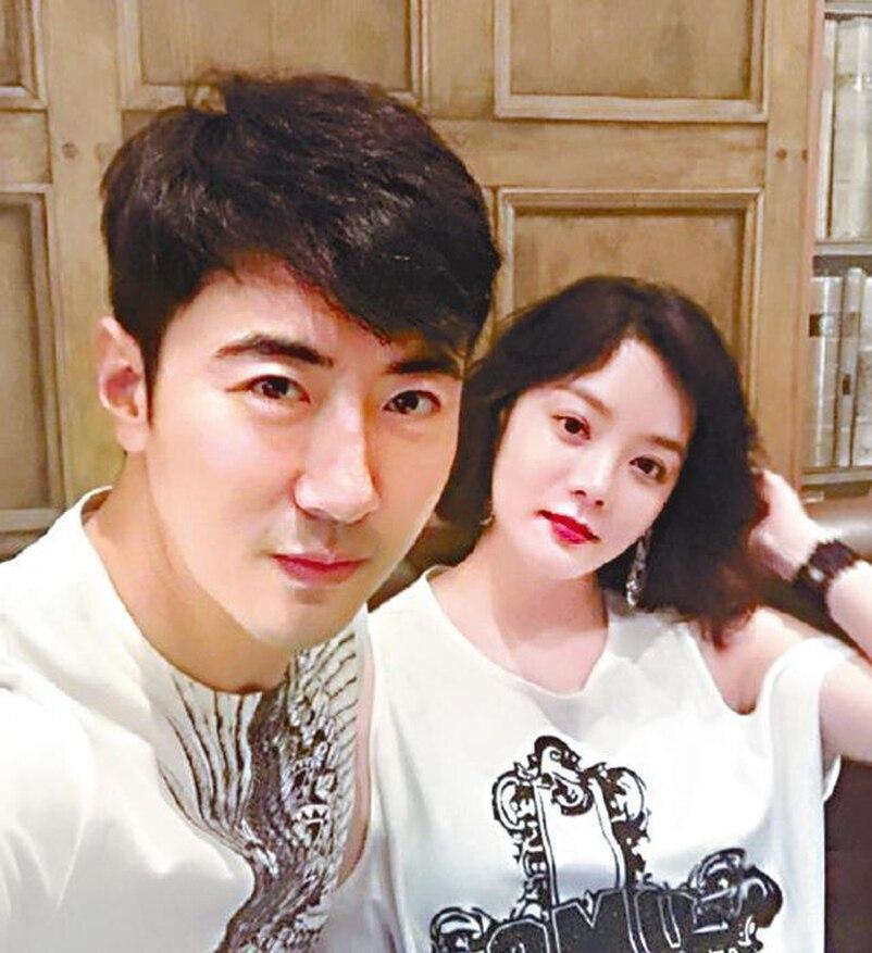 高梓淇|演员高梓淇发文，透露母亲因疫情病逝