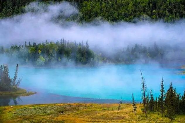 |喀纳斯的秋天刷爆朋友圈，简直令全国人民都羡慕坏了！