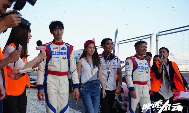 周杰伦|单日票房仅3万,周杰伦用4亿拍出烂片证明了:他没有私生子