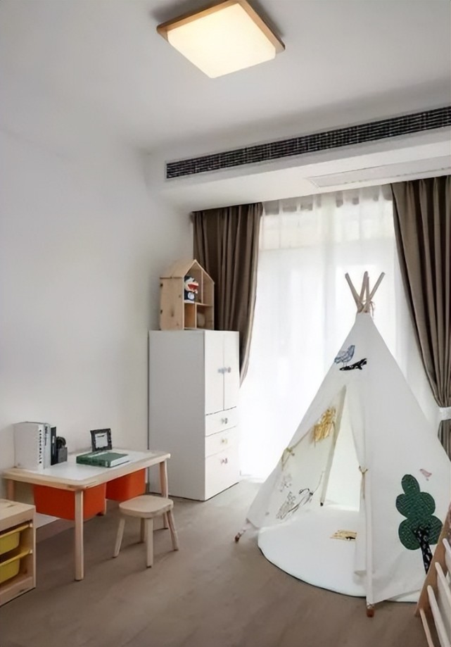 |退休老夫妻的新房子,收到一套房子大礼,古香古色,邻居排队参观