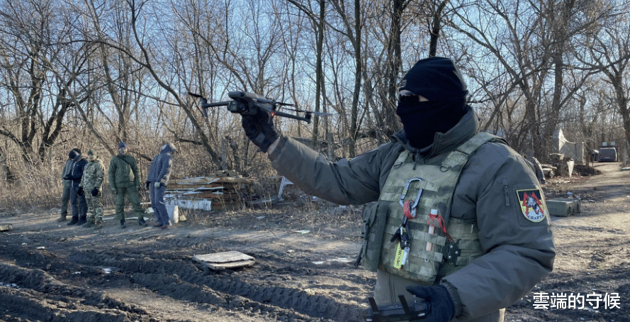 俄军|如何用大疆无人机，俄军教官秀技巧，引发战场革命，前线供不应求！