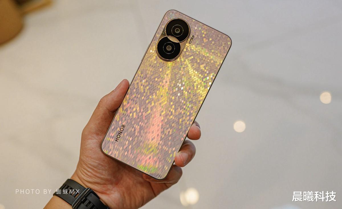 聊聊|荣耀X40i 体验：极窄边框有卖相，打破沉闷的千元机值得好好聊聊