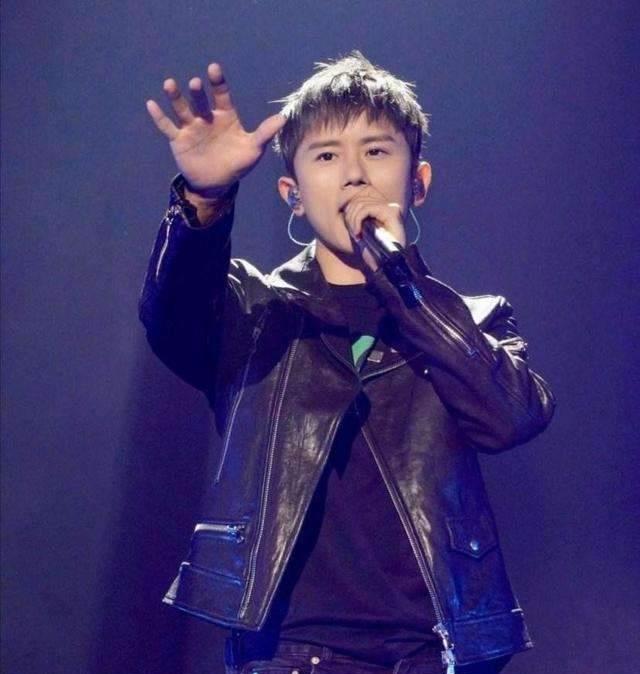 春晚|川渝也要举办春晚了，张杰、冯提莫相继登台献唱，肖战会不会来呢