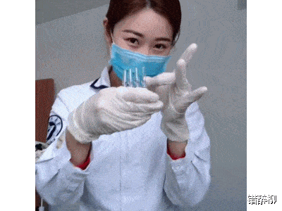 空军|“钓鱼的时候飞到我手上的，第一次见，有知道这是什么的吗？”