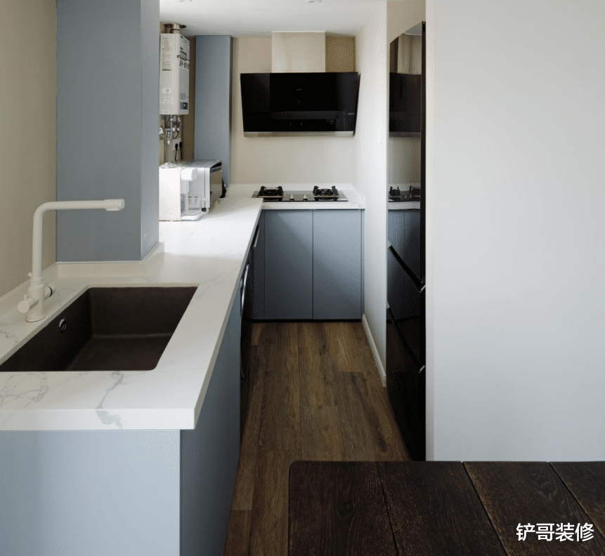 逆转60平小户型的局限，满足90后小夫妻的收纳需求，好美！