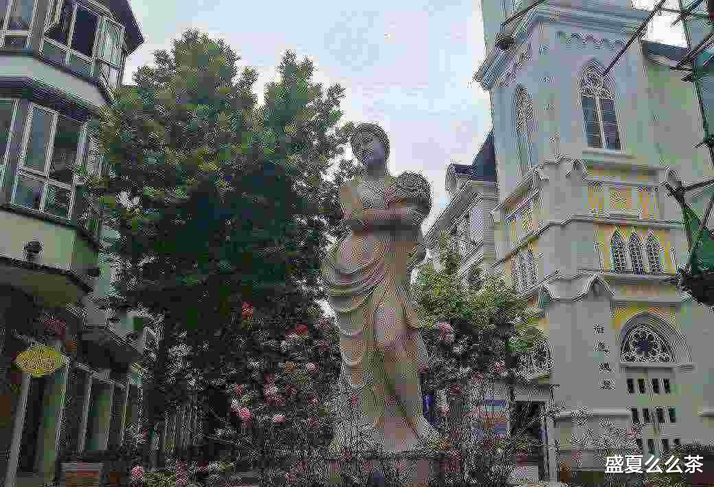 门头沟|成都彭州市白鹿中法风情小镇之旅，游记感受