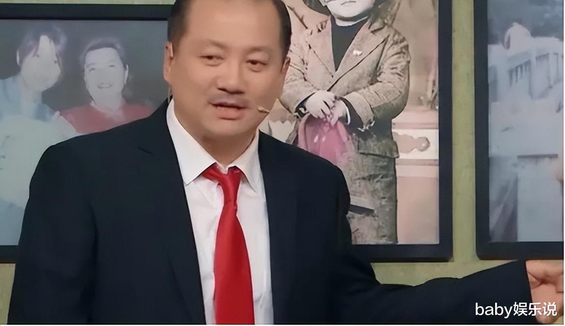 唐鉴军|“赵本山接班人”唐鉴军：走红后拒绝抛弃不孕妻子，如今苦尽甘来