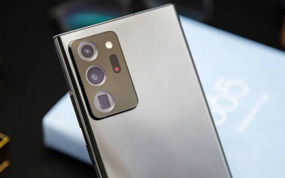 安卓手机|安兔兔3月安卓手机好评榜惹争议，OPPO和vivo无一上榜