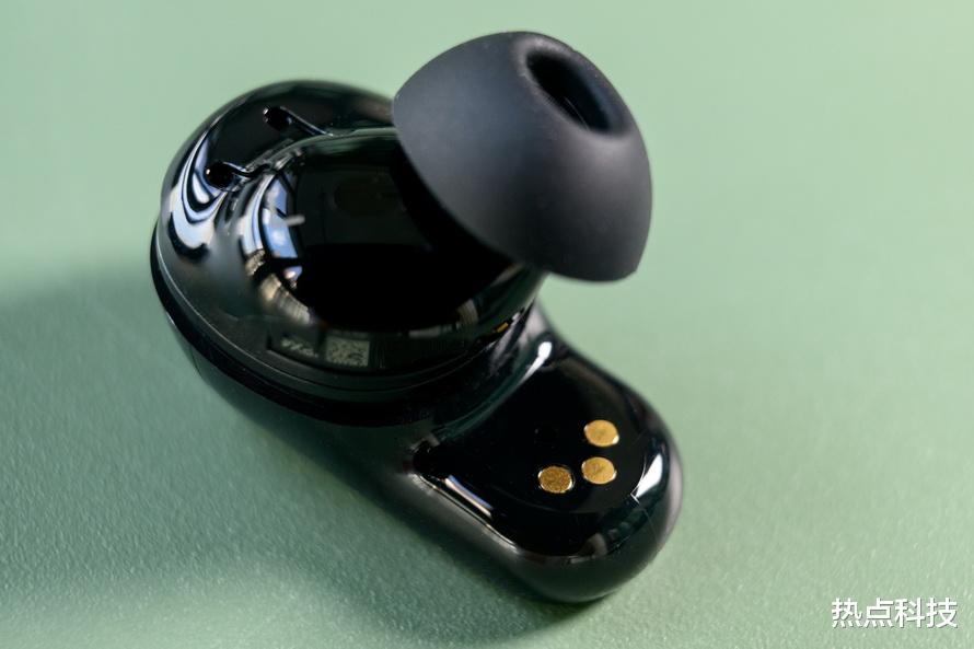 耳机|Bose QUIETCOMFORT II评测：少有舒适双向降噪体验