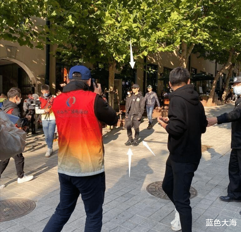 谢霆锋|谢霆锋的手,黄晓明的脚,赵丽颖的血栓,让多少“流量明星”脸红