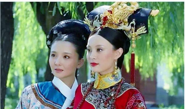 隆科多|甄嬛传：甄嬛回宫后的一个举动表明，她要与允礼划清界限恩断义绝