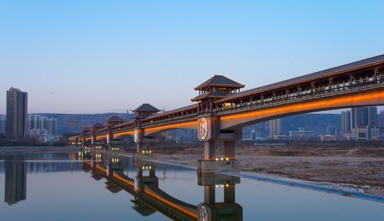大学|陕西这2所大学已官宣，学校将迎来突破，升级为“大学”