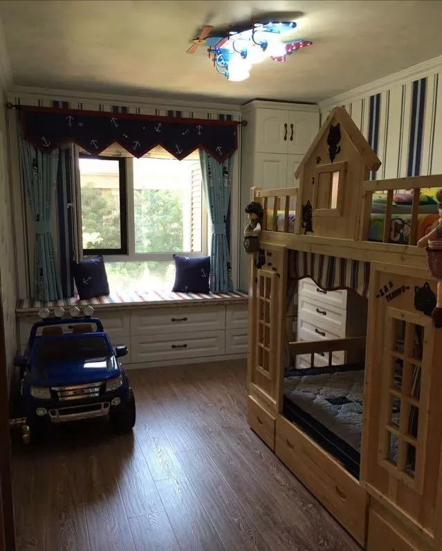 给大家晒晒新家,143平混搭小窝,亲戚都说阳台设计好看