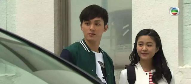 冯盈盈|和富二代玩船p后，这次轮到她被绿了！