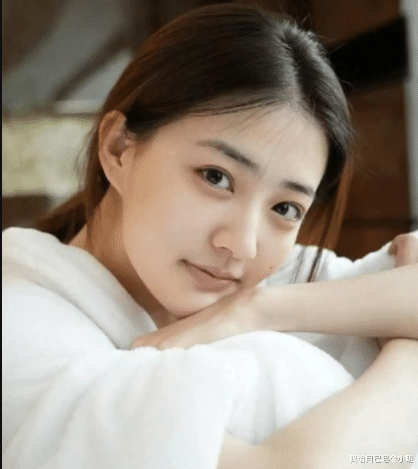 明星素颜|盘点明星素颜的样子，看谁的颜值抗打，她素颜竟比化妆还好看？