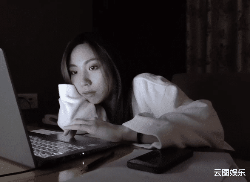 运动员|江华27岁女儿正式出道！换造型后颜值翻倍，曾苦等7年无人问津