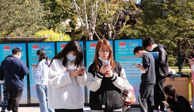 考研|“早知如此,就不同意儿子考研了”,老父亲的心声,引起家长共鸣