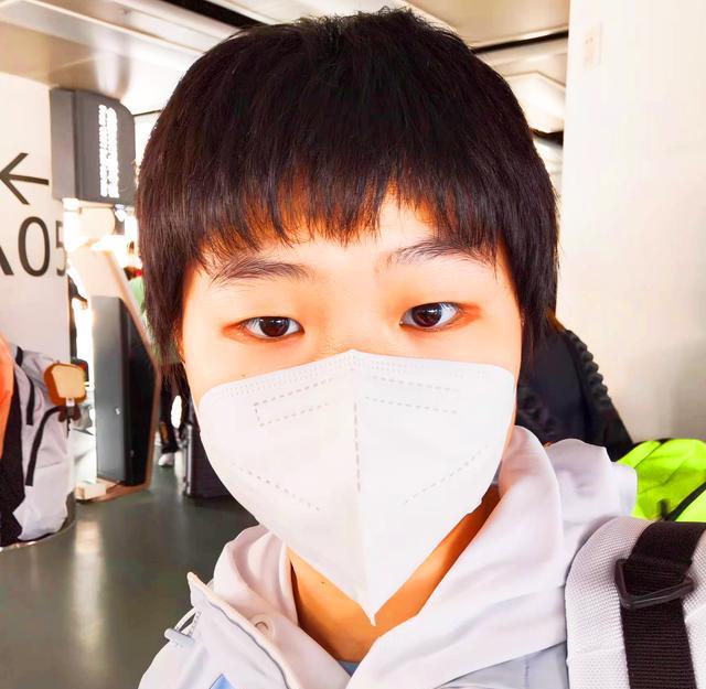 蒯曼|蒯曼和陈熠首登WTT表现不错！18岁女乒双子星，连过两关正赛在望
