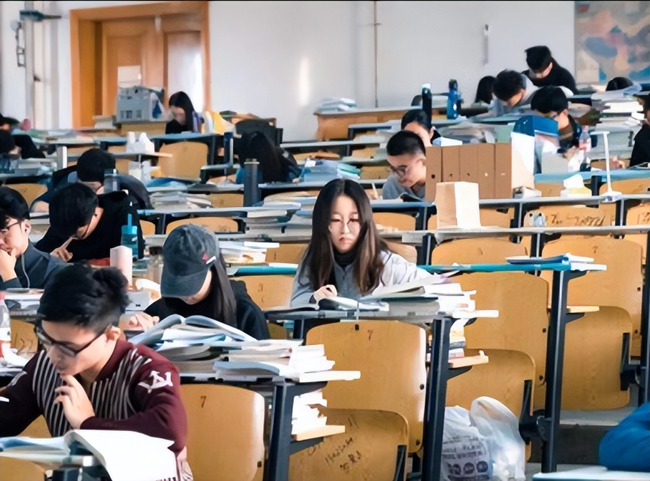 考研|大学没必要考研的专业，本科学历已经足够，考研反而浪费时间精力