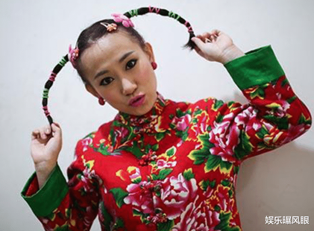 小品|丫蛋自曝无戏可拍，嫌小制作片酬低没前途，曾靠小品装疯卖傻出名