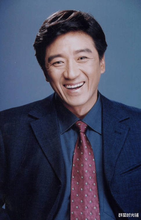 丁勇岱|64岁丁勇岱：被金星称赞的男人，57岁大器晚成，一生只爱赵雪华