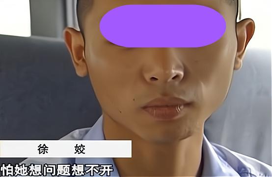 纪实儿媳饭菜里放老鼠药,公婆因此丧命,被抓后称:公公侵犯了我