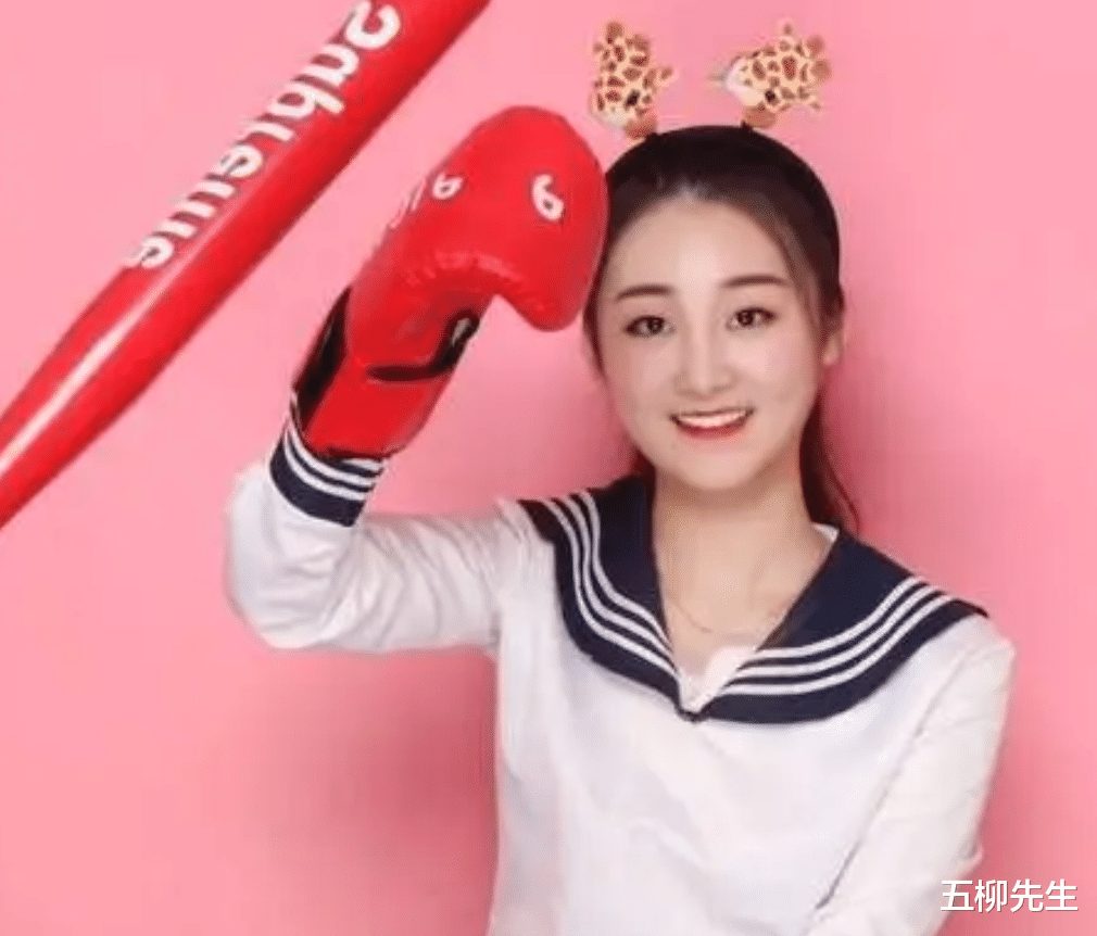 朱之文|维权高峰期？继知名歌手喊话德云社之后，知名导演再喊话朱之文