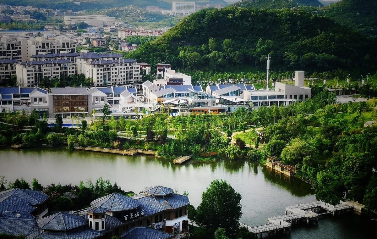 贵州|贵州能够避暑的城市可不止六盘水，这两座城也是旅居消夏的好地方
